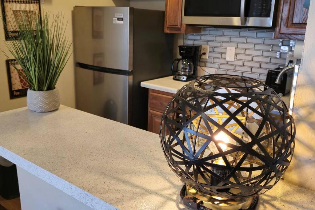 Cozy Updated Cove Of Heaven, 5Mins To Lake Hefner! โอคลาโฮมาซิตี้ ภายนอก รูปภาพ